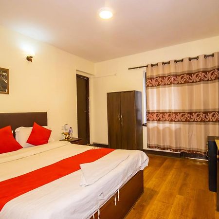 Tibet Peace Guest House Катманду Екстер'єр фото
